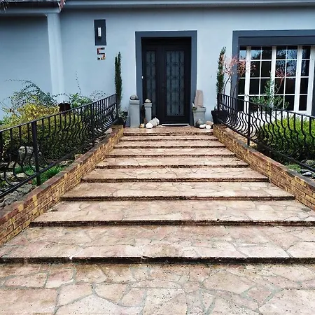 فندق مبيت وإفطار Et D'hotes Les Nuits De Gesnes 3*