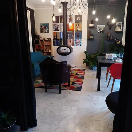 Et D'hotes Les Nuits De Gesnes 3* Saint-Germain-du-Corbeis