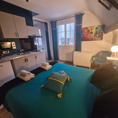 Et D'hotes Les Nuits De Gesnes