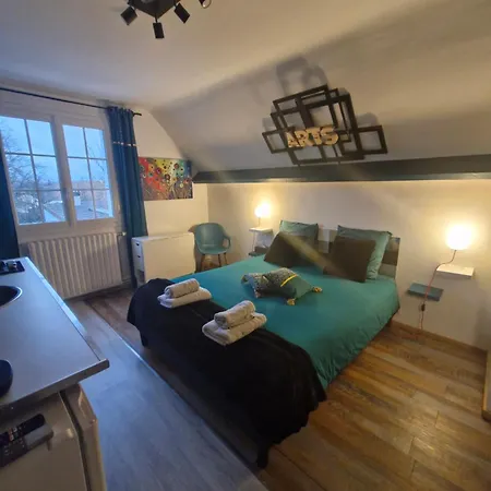 فندق مبيت وإفطار Et D'hotes Les Nuits De Gesnes Saint-Germain-du-Corbeis