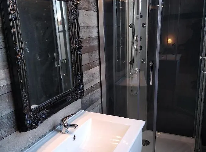 Et D'hotes Les Nuits De Gesnes 3*